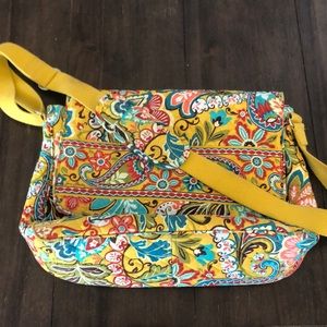 Vera Bradley messenger bag